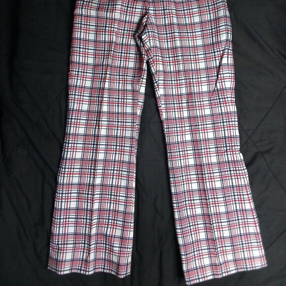 Vintage Levi's Sta-Prest Gals Plaid Polyester Pants Flared - Picture 3 of 8